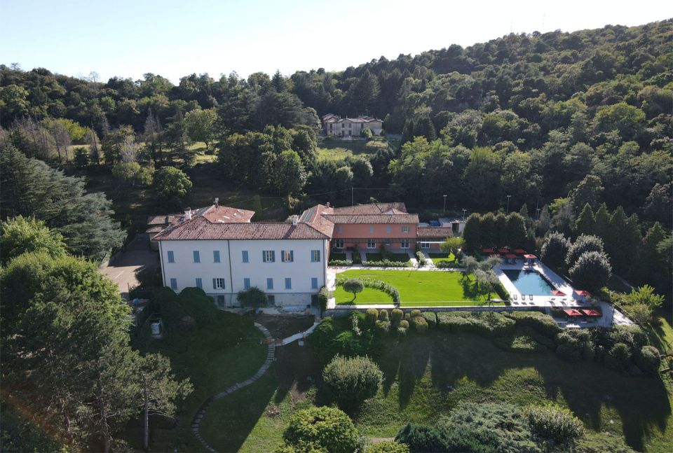 VILLA MADERNI